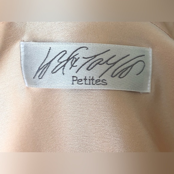 LORD & TAYLOR s6P 💯 silk charmeuse blouse Likely vintage/looks new! Peachy/pink - Picture 3 of 5